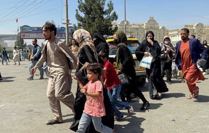 شیب تند بازداشت مهاجرین افغانستانی در پاکستان با افزایش ده برابری