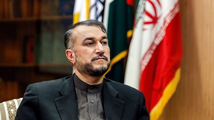 وزیر خارجه ایران : آوارگان و گسترش تروریسم ، نتیجه ی بحران ریشه دار افغانستان