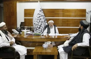 طالبان: علما برای حفظ نظام کمک کنند