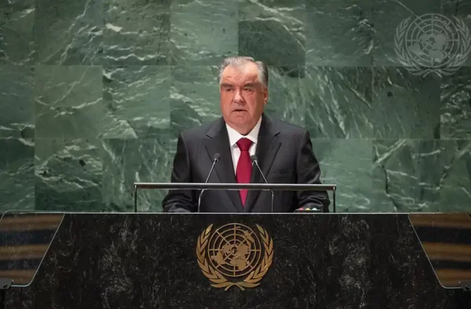 رئیس‌جمهور تاجیکستان: گفت‌وگوی بین‌الافغانی و حکومت همه‌شمول برای صلح در افغانستان ضروری است