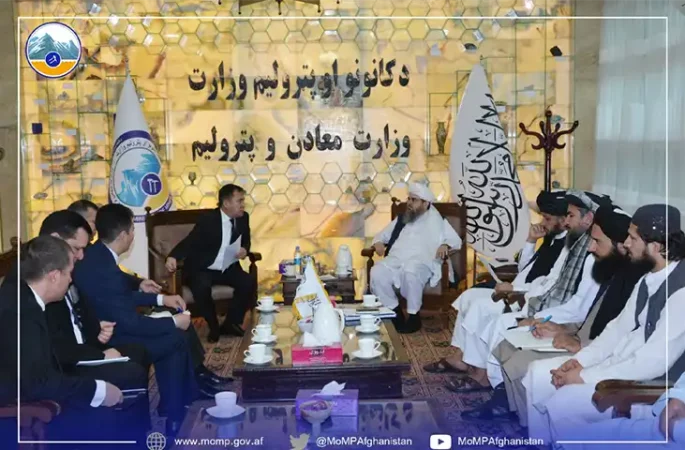 تاکید سرپرست وزارت معادن طالبان بر آغاز کار پروژه تاپی در با رئیس اجرایی این پروژه