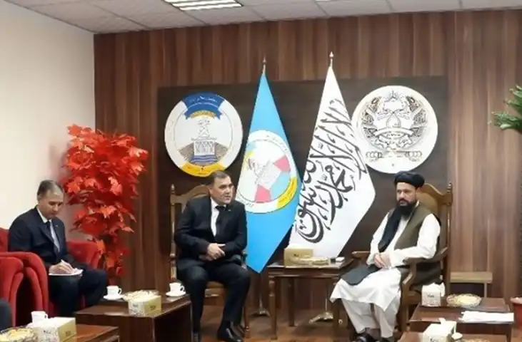طالبان و ترکمنستان بر همکاری در پروژه‌های انرژی تأکید کردند