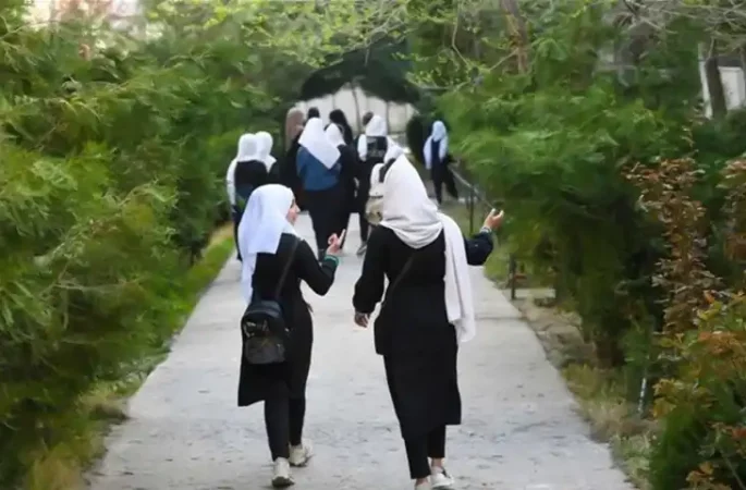 نهاد جهانی اِی‌.دبلیو‌.سی: ممنوعیت آموزش دختران در افغانستان نقض حقوق بشر است