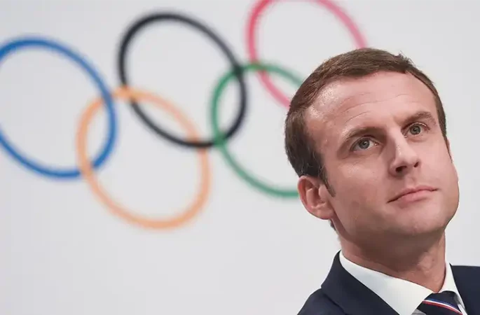امانوئل مکرون: پرچم روسیه نمی‌تواند در بازی‌های المپیک 2024 پاریس باشد