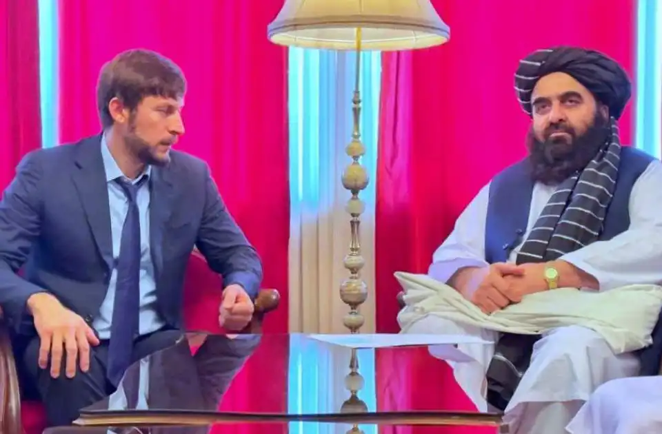 طالبانو له روسیې سره د سیاسي او اقتصادي اړیکو د ټینګولو غوښتنه وکړه