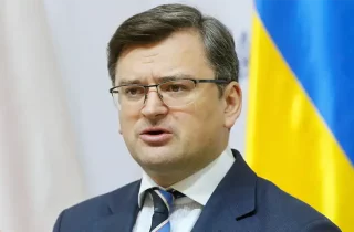 وزیر خارجه اوکراین: میدان جنگ راه مذاکره با روسیه است