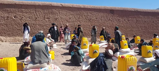 کمک نهاد های بین المللی به سه هزارو پانصد خانوار در هرات و ننگرهار