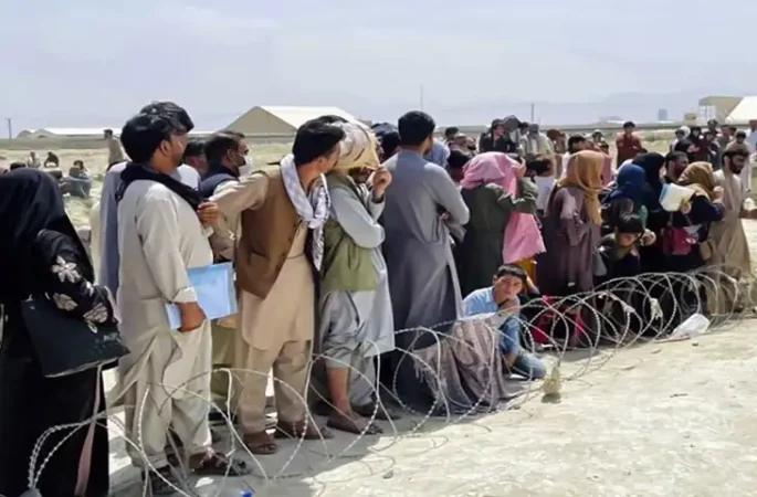 اخراج بیش از سه هزار پناهجوی افغانستانی در یک روز از پاکستان
