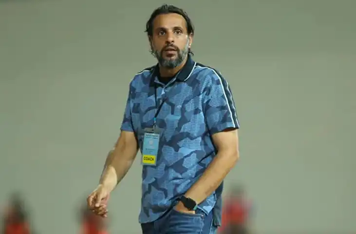 سرمربی تیم ملی فوتبال افغانستان پس از حواشی فراوان برکنار شد