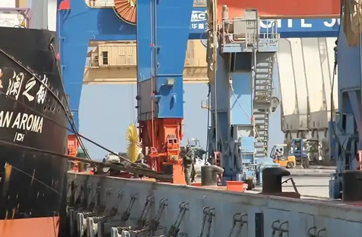 انتقاد تاجران افغانستان در چین از توقف کالاهای تجاری در پاکستان