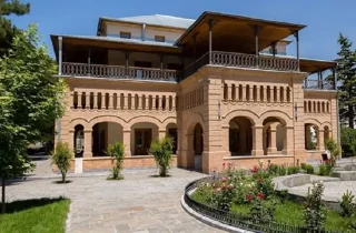 سفارت افغانستان در هالند از همکاری با وزارت خارجه طالبان خبر داد