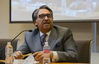 وزیر خارجه پاکستان: تصمیم اخراج پناهجویان، شامل شهروندان غیرقانونی همه کشورها می‌شود