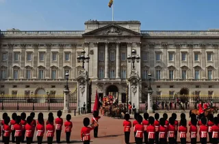 حمله سایبری گروه هکری روسی به وبسایت خاندان سلطنتی بریتانیا