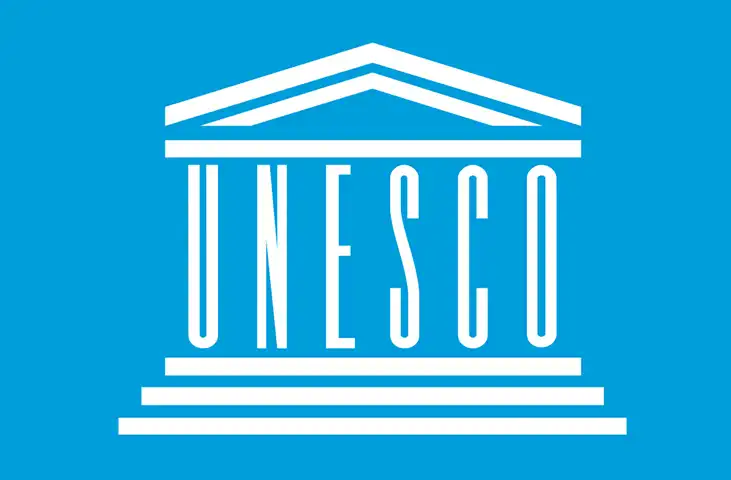 هیئتی از یونسکو برای کمک به دانشآموزان آواره قرهباغ به ارمنستان میرود