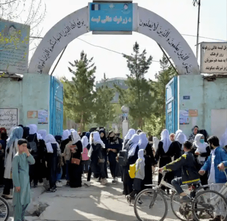 طالبان با محدودیت‌های جدید، اجازه فعالیت دوباره به مراکز آموزشی دخترانه در هرات دادند
