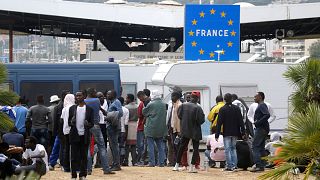 فرانسه لایحه سخت‌گیرانه برای اخراج مهاجران مرتکب جنایت ارائه کرد