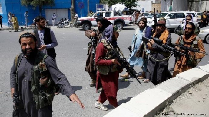 طالبان در خوست محدودیت‌های جدیدی برای کاربران صفحات اجتماعی وضع کردند