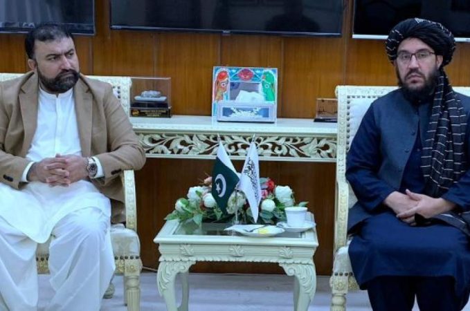 سفیر افغانستان در پاکستان با وزیر امور داخله این کشور دیدار کرد