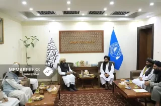 علمای دینی دارالعلوم دیوبند هند درباره نظام آموزشی افغانستان با طالبان گفت‌وگو کردند
