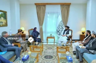 دیدار امیرخان متقی با رزا اوتنبایوا؛ تأکید دو طرف بر ادامه‌ی تعامل