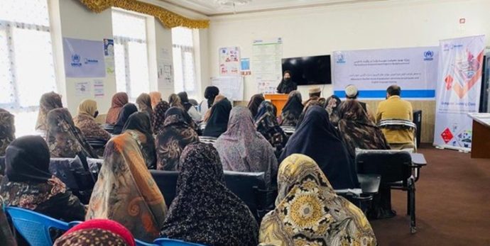 دختران افغان در هرات و بادغیس با حمایت سازمان ملل فارغ‌التحصیل شدند