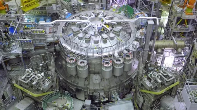 راه اندازی بزرگترین رآکتور هسته ای جهان ؛ خوابی که شاید تعبیرش انرژی پاک باشد