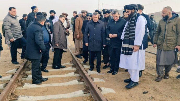 وزیر خارجه ترکمنستان برای بررسی پروژه تاپی به هرات سفر کرد