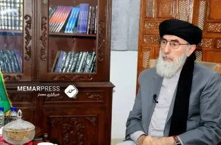 حکمتیار: این عادی نیست که برخی کشورها به مخالفان طالبان اجازه برگزاری نشست می‌دهند