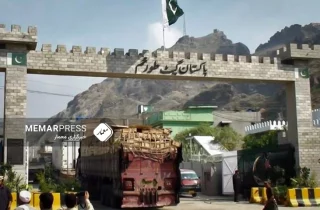 توافق کمیته سرحدی پاکستان و افغانستان برای تردد 900 موتر باری در روز بین دو کشور