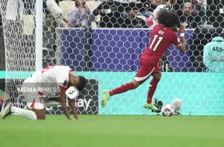 آغاز هجدهمین دور جام ملت‌های آسیا؛ قطر ۳-۰ لبنان / مدافع عنوان قهرمانی با برد ‌وارد شد!