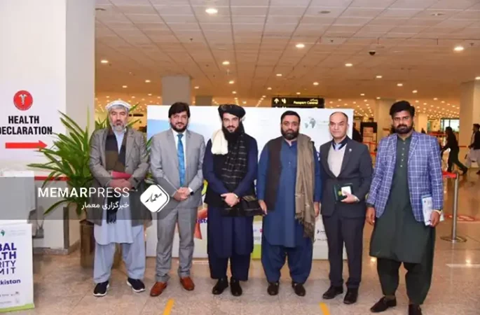 قلندر عباد، سرپرست وزارت صحت عامه طالبان، به پاکستان سفر کرد