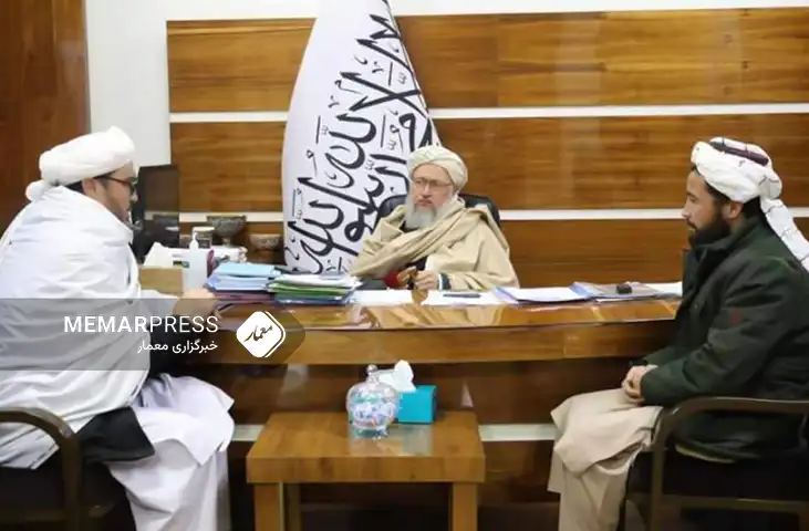مولوی حنفی : علمای دین در تقویت و تحکیم طالبان تلاش کنند