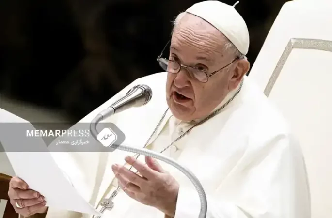 پاپ فرانسیس: صلح جهانی در آستانه فروپاشی است