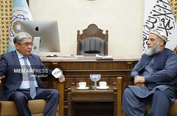 گفگتوی سرپرست وزارت تجارت طالبان با سفیر قزاقستان درباره سرمایه‌گذاری در افغانستان