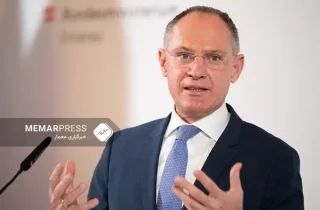 وزیر داخله اتریش : پناهجویانی که درخواست پناهندگی آنها رد شده است باید اخراج شوند