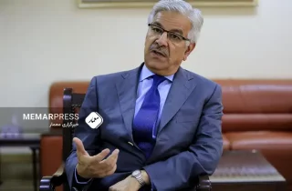 وزیر دفاع پاکستان : مراکز حمایتی، آموزشی و پنا‌هگاه تروریستان در افغانستان است