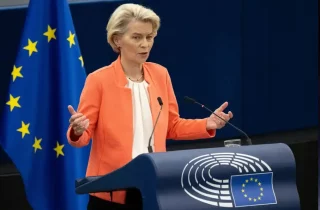 اورسولا فون در لاین مجددا رئیس کمیسیون اروپا میشود