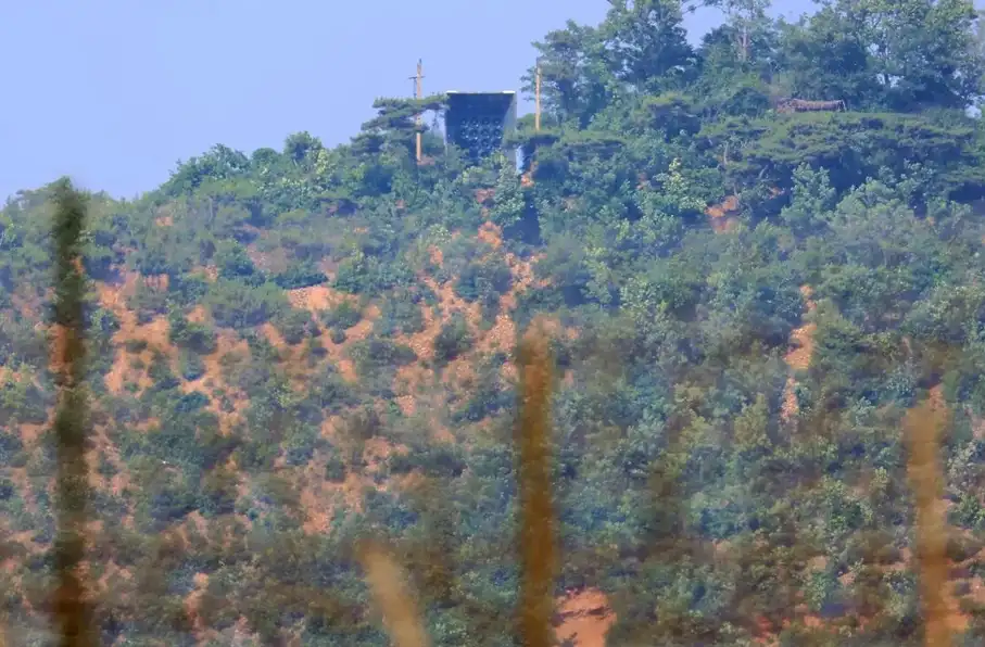 درگیری مرزی دو بین کره شمالی و جنوبی