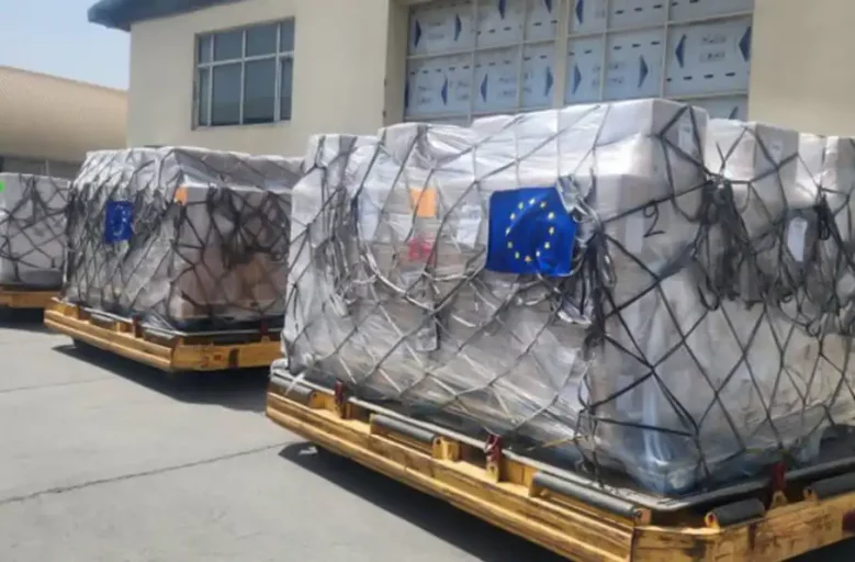 اتحادیه اروپا ۹۸ تن کمک دارویی و تجهیزات طبی به افغانستان فرستاد