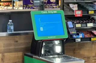 از کار افتادن مایکروسافت و اخلال گسترده در فعالیت فرودگاه‌ها و بانک‌ها در سراسر جهان