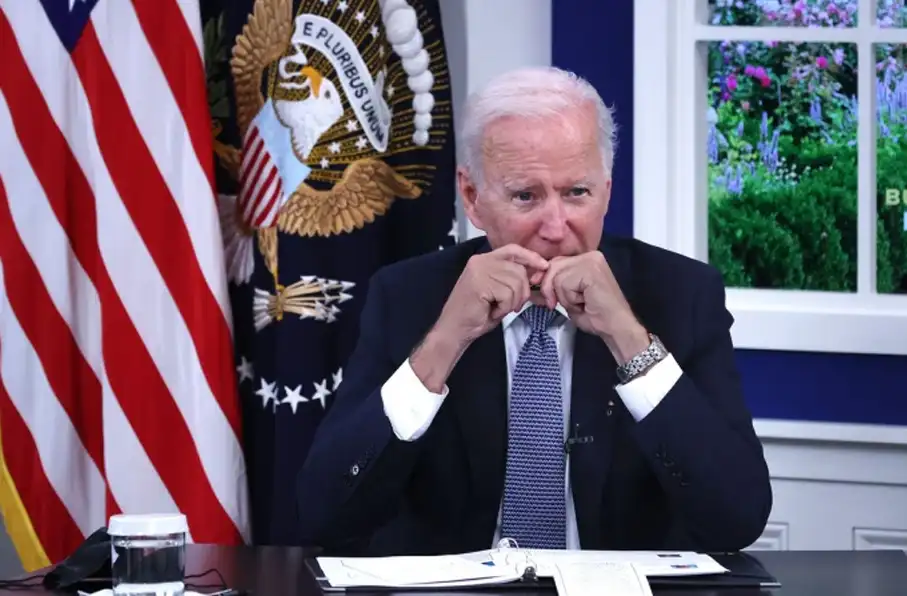 جو بایدن : برای دفاع از دموکراسی از انتخابات کنار رفتم