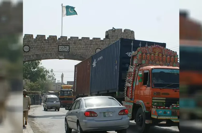 رشد ۴ درصدی صادرات پاکستان به افغانستان