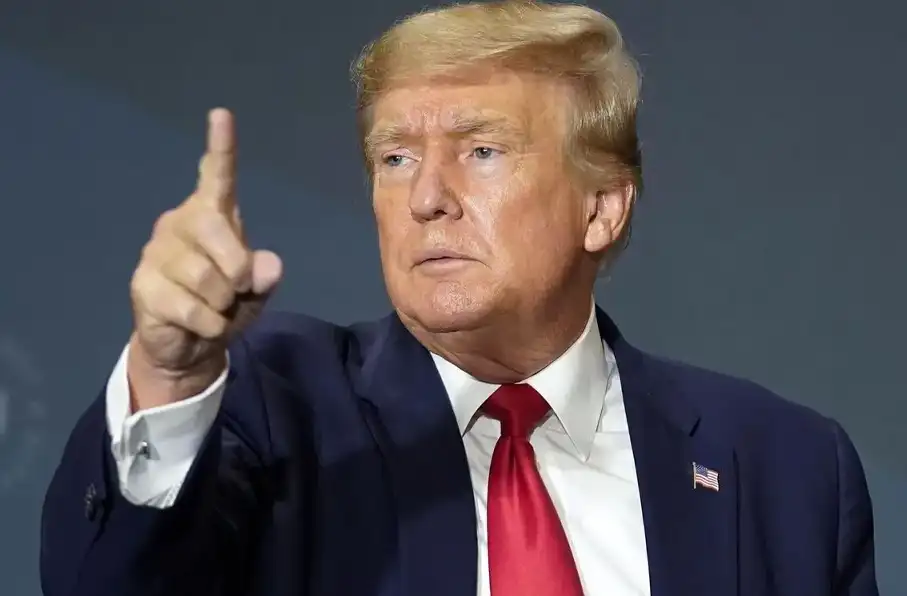 وعده ترامپ: در صورت پیروزی در انتخابات پایگاه بگرام را دوباره به دست میآورم