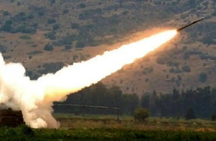 حمله راکتی مقاومت لبنان به پایگاه هوایی رامات دیوید و تلآویو