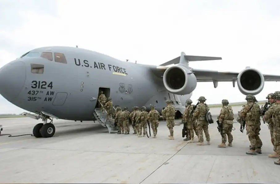 منابع عراقی : اعلام رسمی خروج نیروهای آمریکایی از عراق نزدیک است