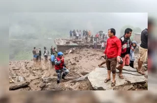 جان باختن 170 تن بر اثر سیلاب و رانش زمین در نپال