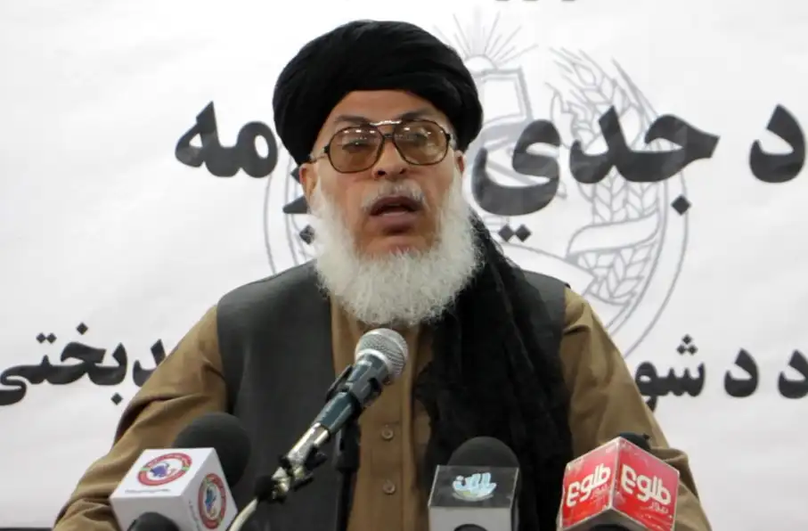 طالبان : برگزاری نشست مخالفان در خارج از افغانستان بی نتیجه است
