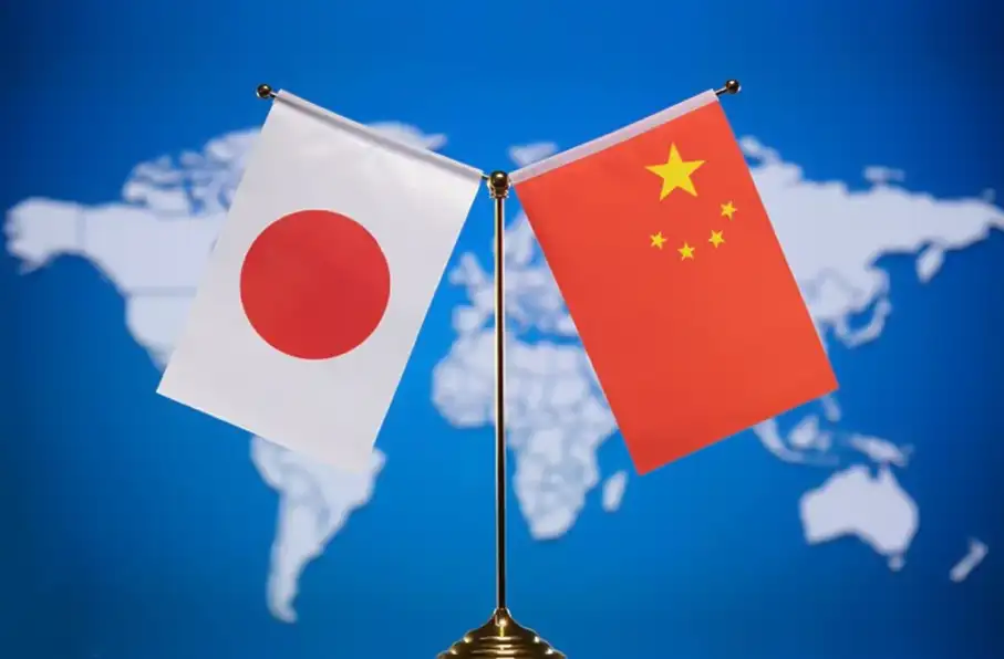 تکید مقامات جاپانی و چینی بر تقویت روابط راهبردی و ثبات منطقهای
