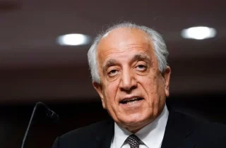 خلیلزاد : امریکا با رهبران میانه‌رو طالبان تعامل کند