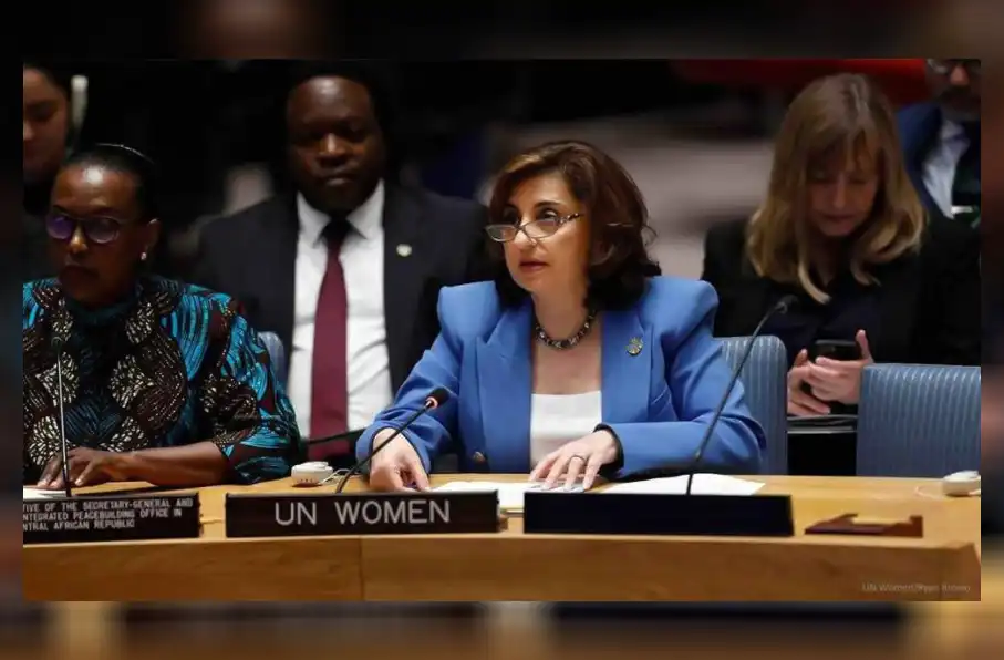 سازمان ملل: میلیونها زن و دختر در افغانستان در خانههای خود زندانیاند